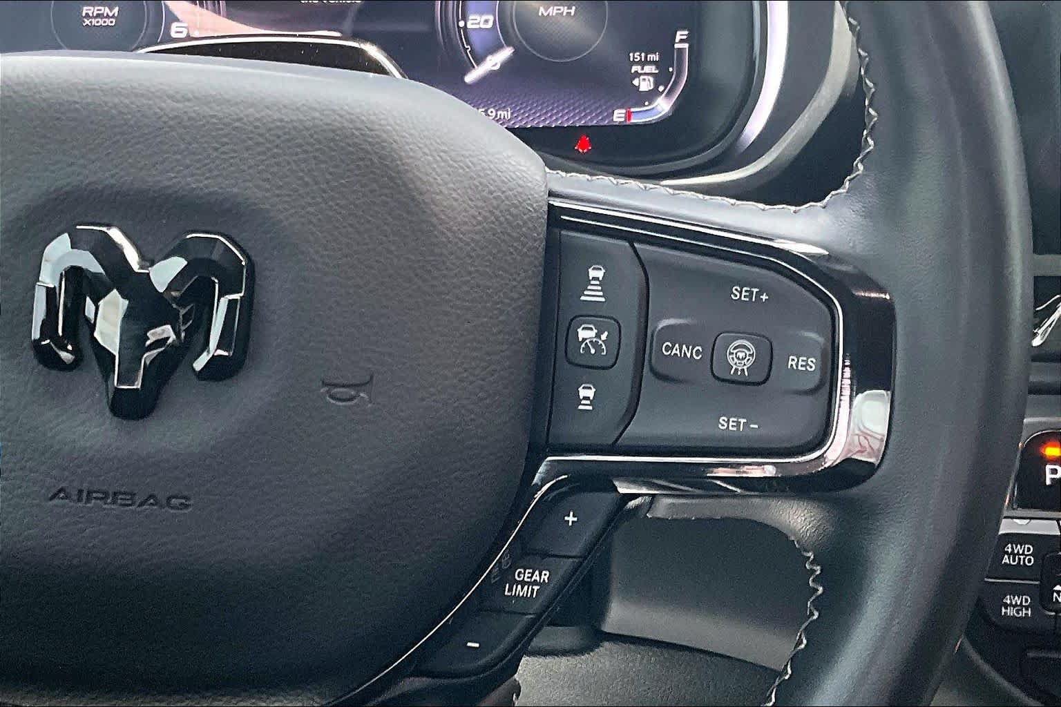 Used 2025 RAM 1500 Limited AWD/4WD image 24