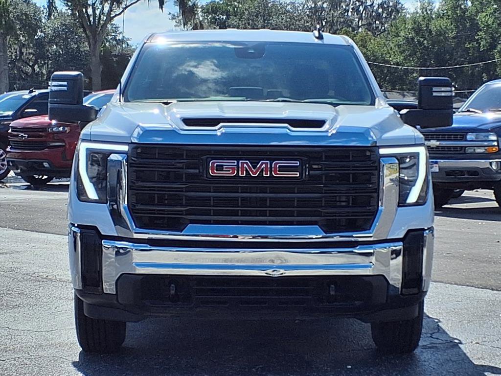 Certified 2024 GMC Sierra 2500 Pro w/ Convenience Package image 2