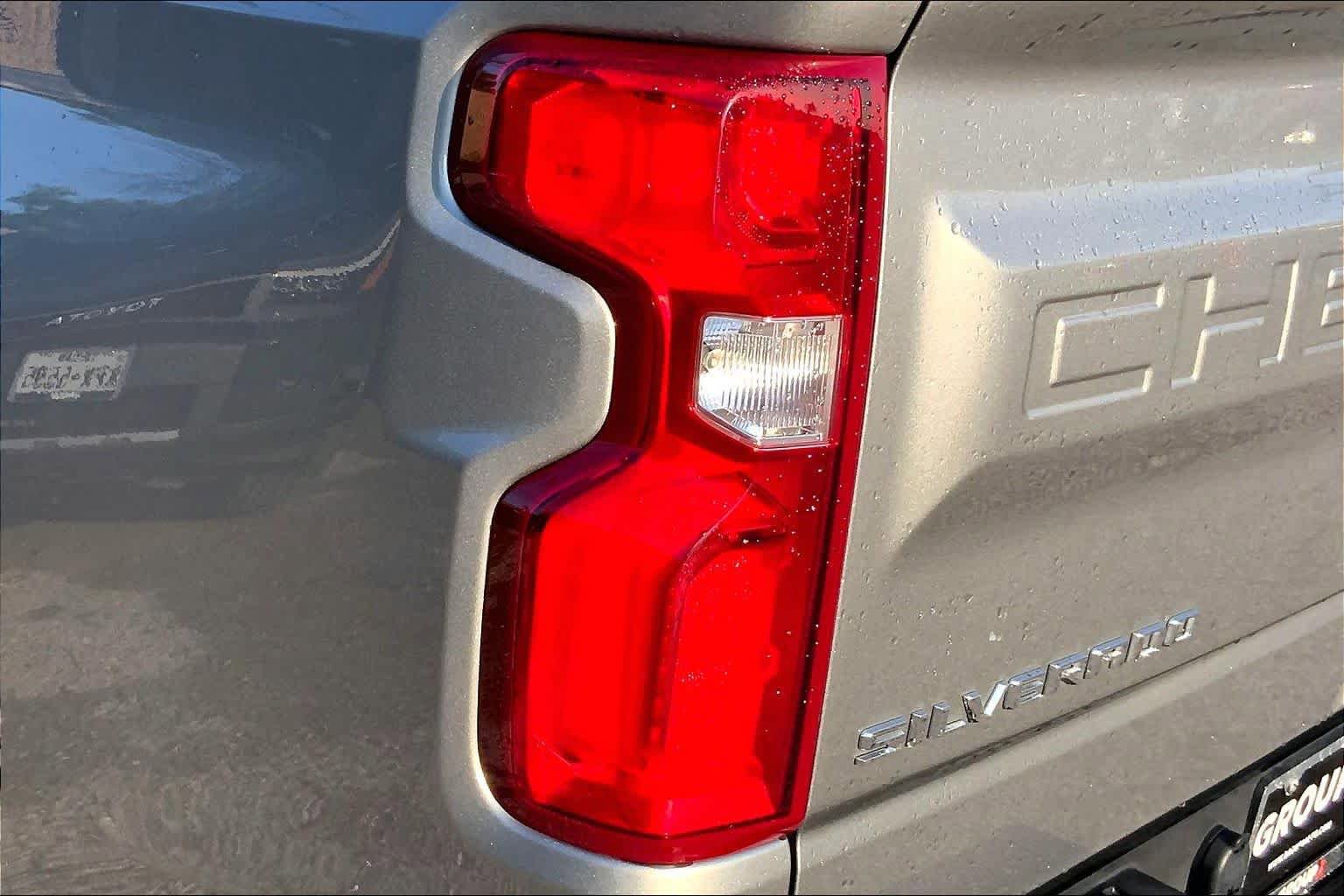 Used 2025 Chevrolet Silverado 1500 RST w/ Texas Edition Plus AWD/4WD image 28