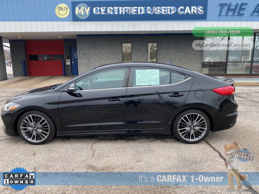 Used 2018 Hyundai Elantra Sport w/ Cargo Package image 9