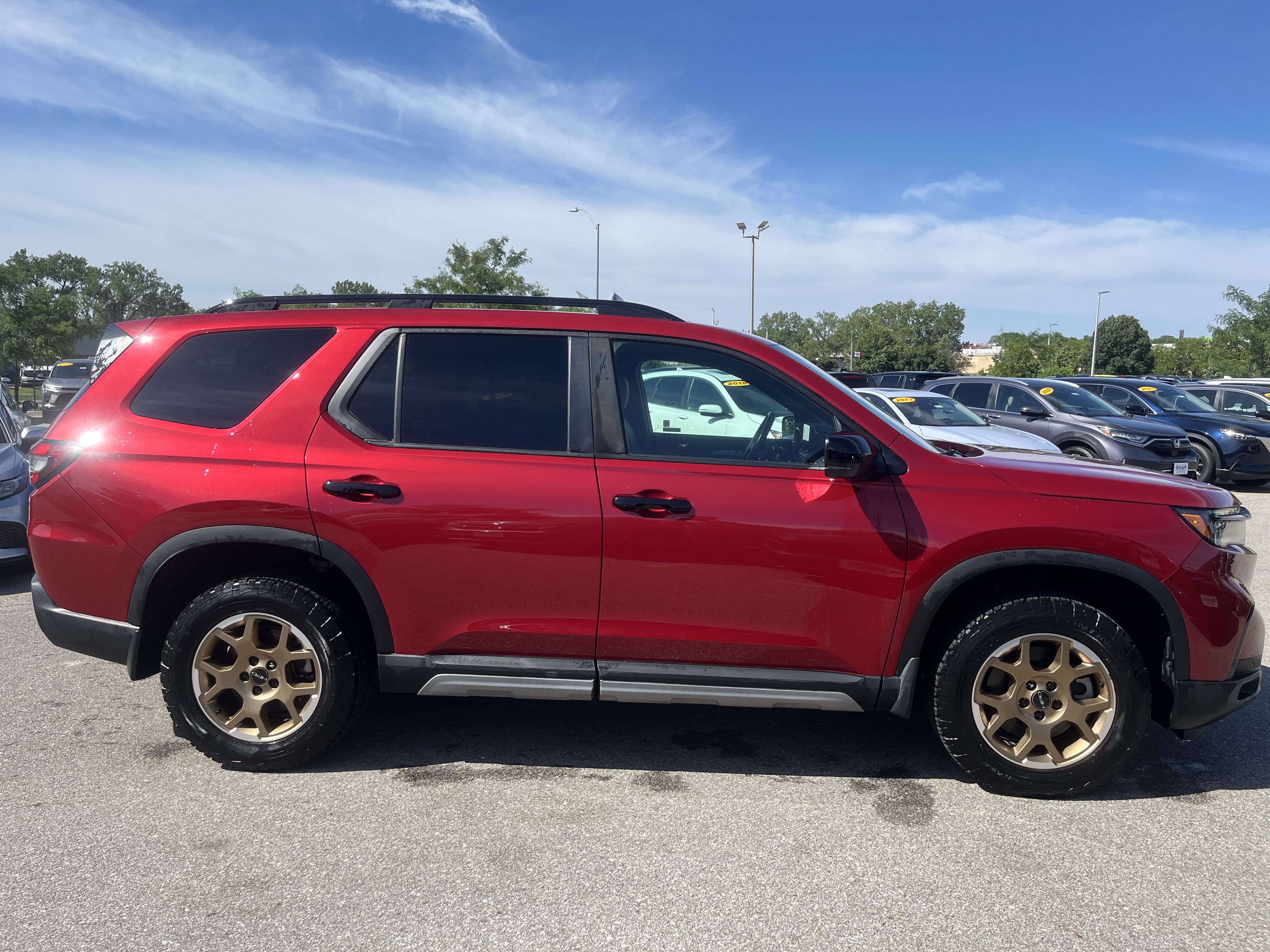 Certified 2024 Honda Pilot TrailSport image 4
