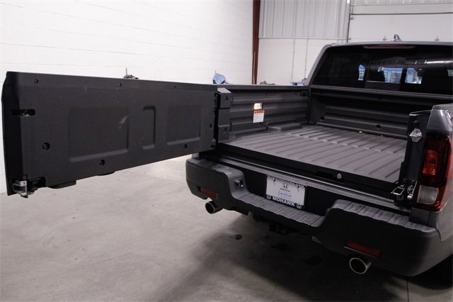 Certified 2023 Honda Ridgeline RTL image 21