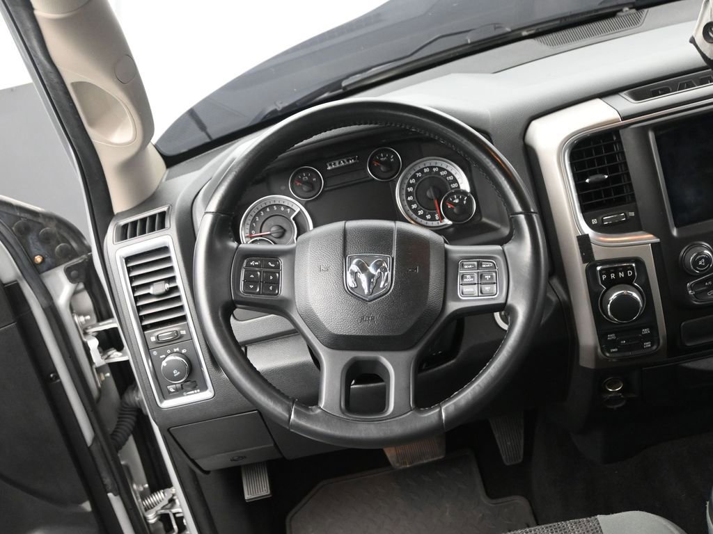 Used 2018 RAM 1500 Big Horn image 27