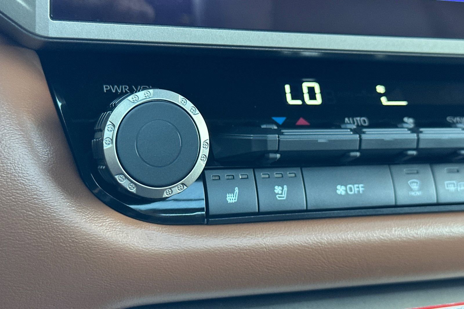 Certified 2026 Toyota Tundra 1794 Edition w/ TRD Off-Road Package image 29