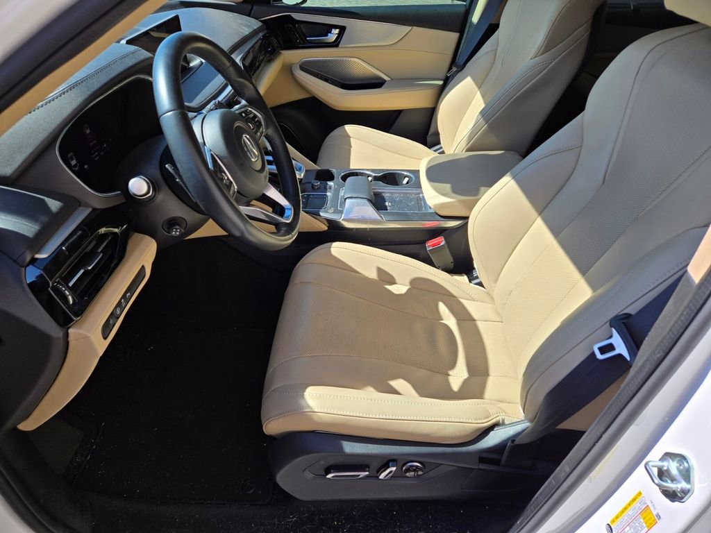 Used 2023 Acura MDX FWD w/ Technology Package image 6
