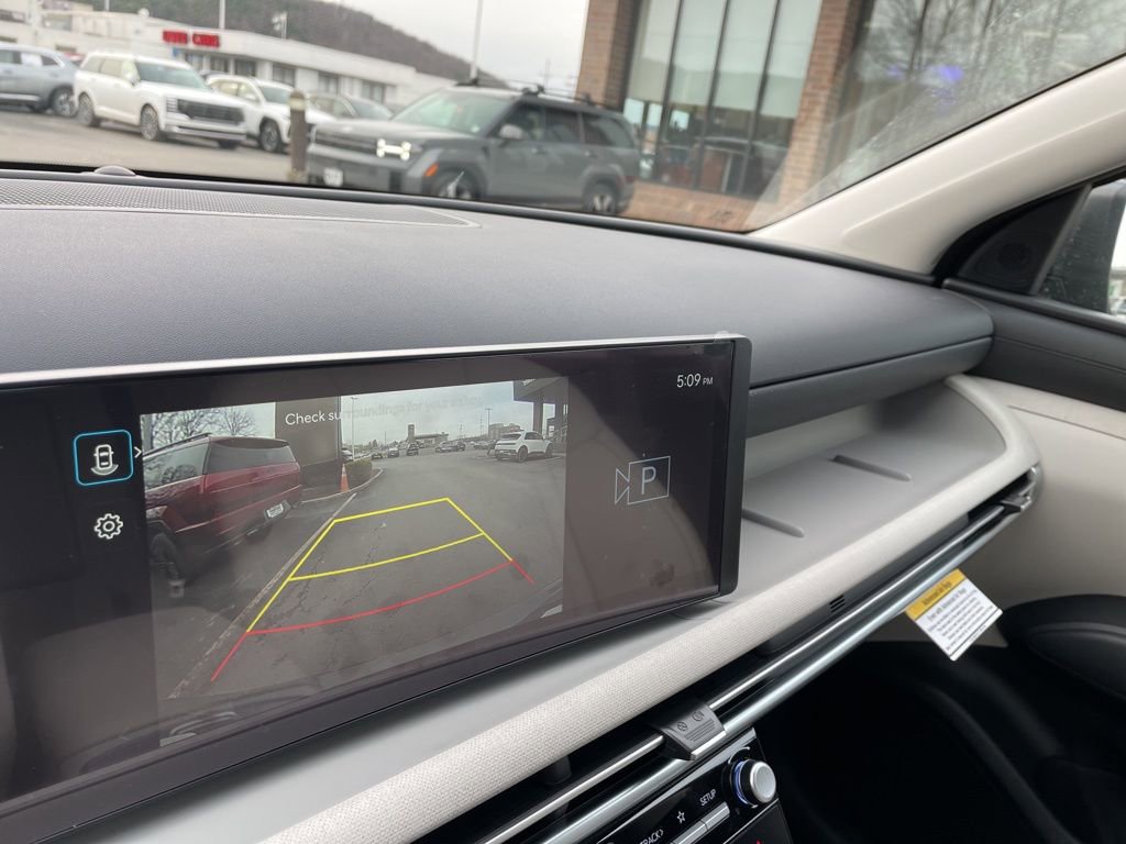 New 2026 Hyundai Tucson SEL image 16