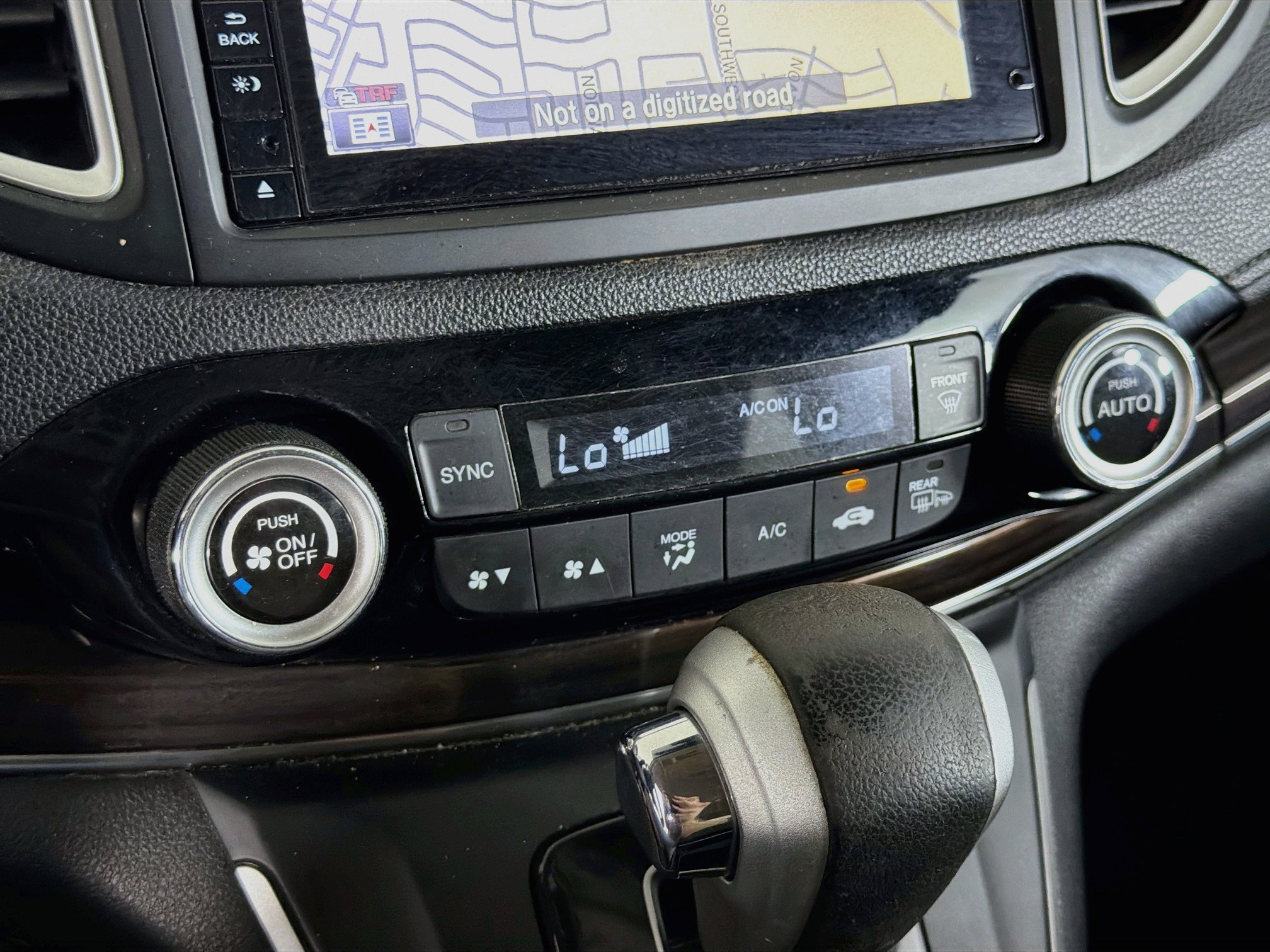 Used 2015 Honda CR-V EX-L image 22