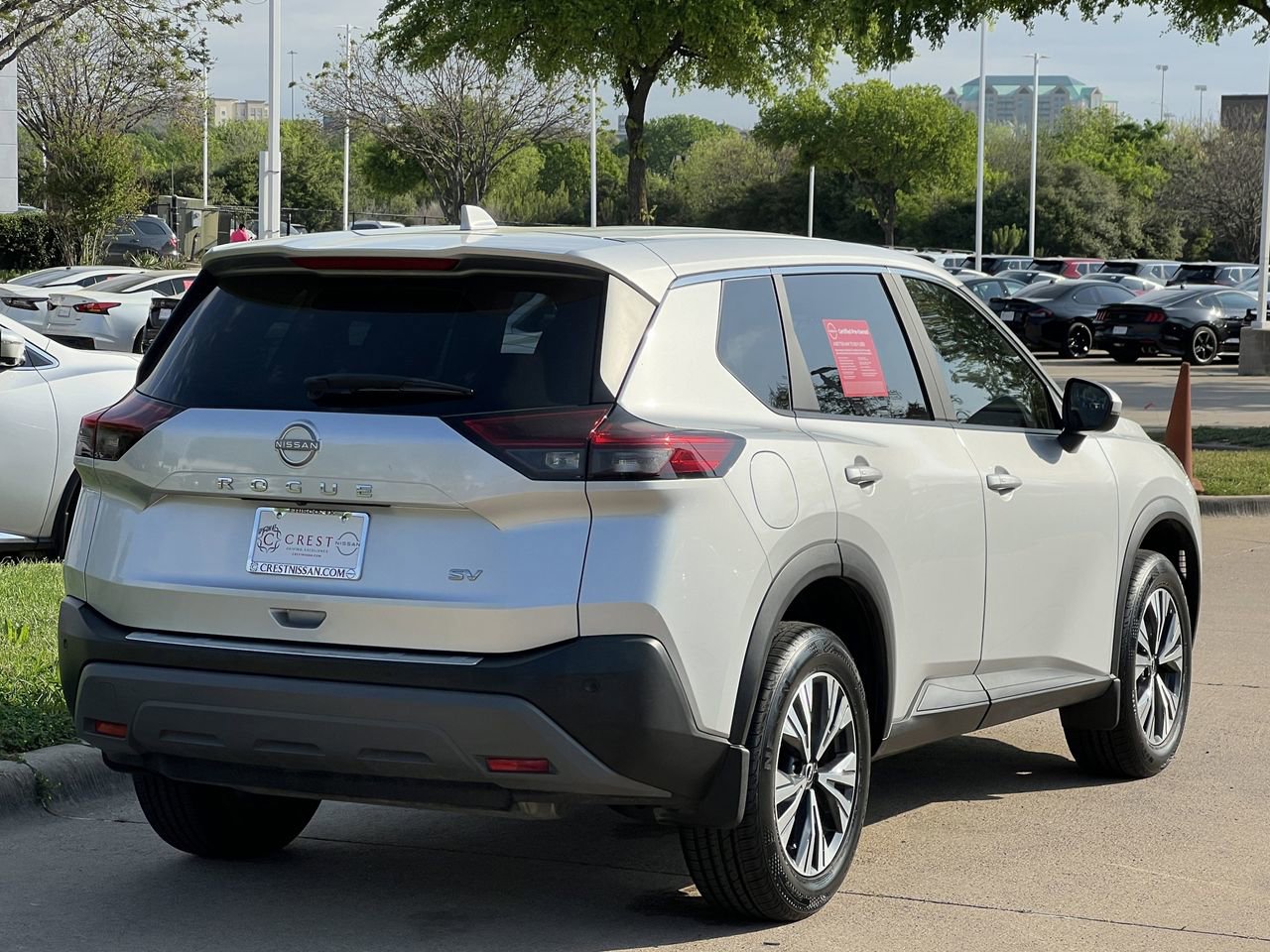Certified 2023 Nissan Rogue SV image 4