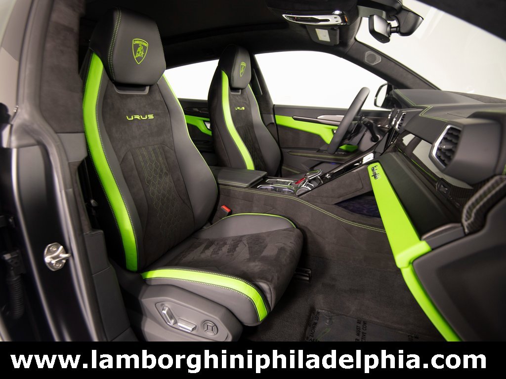 Used 2024 Lamborghini Urus S image 52