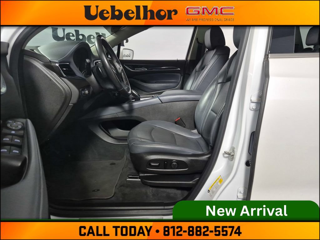 Used 2019 Buick Enclave Essence AWD/4WD image 9