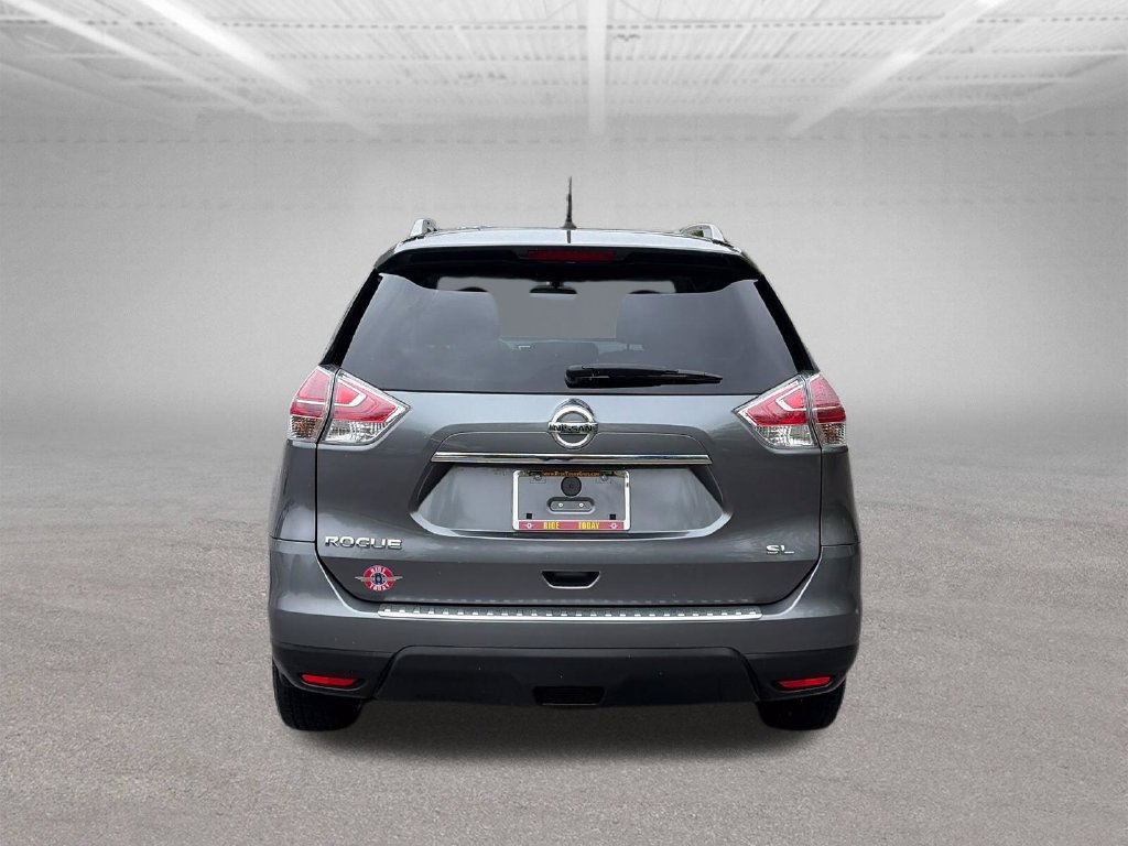 Used 2015 Nissan Rogue SL w/ SL Premium Package FWD image 5
