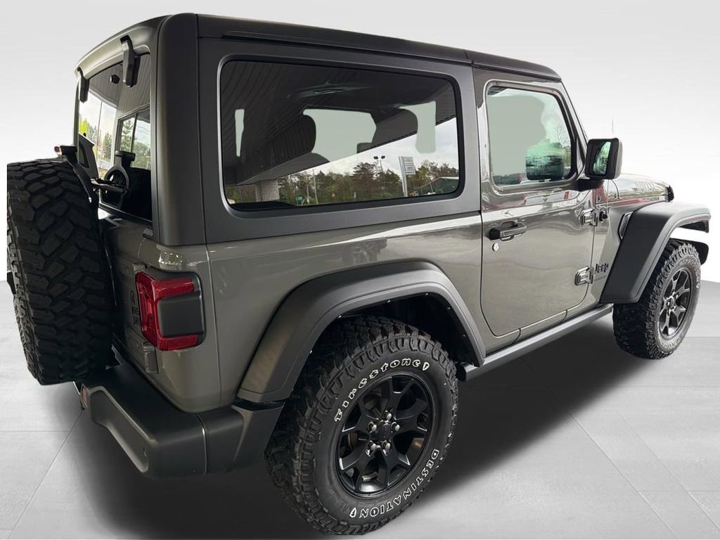 Used 2022 Jeep Wrangler Sport AWD/4WD image 5