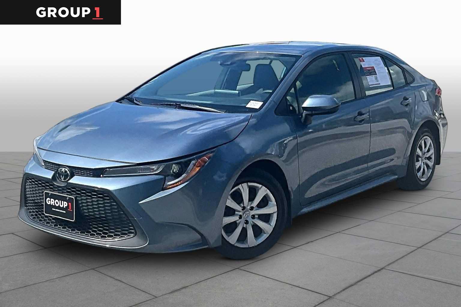 Used 2021 Toyota Corolla LE w/ Carpet Mat Package (TMS) FWD image 1