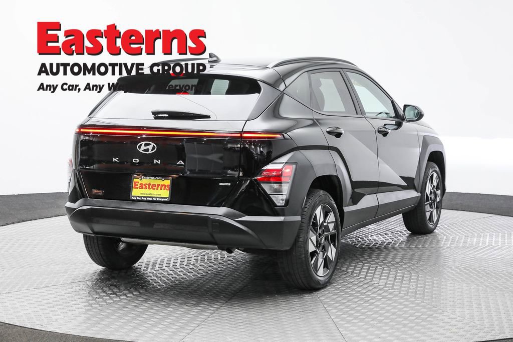 Used 2024 Hyundai Kona SEL image 5