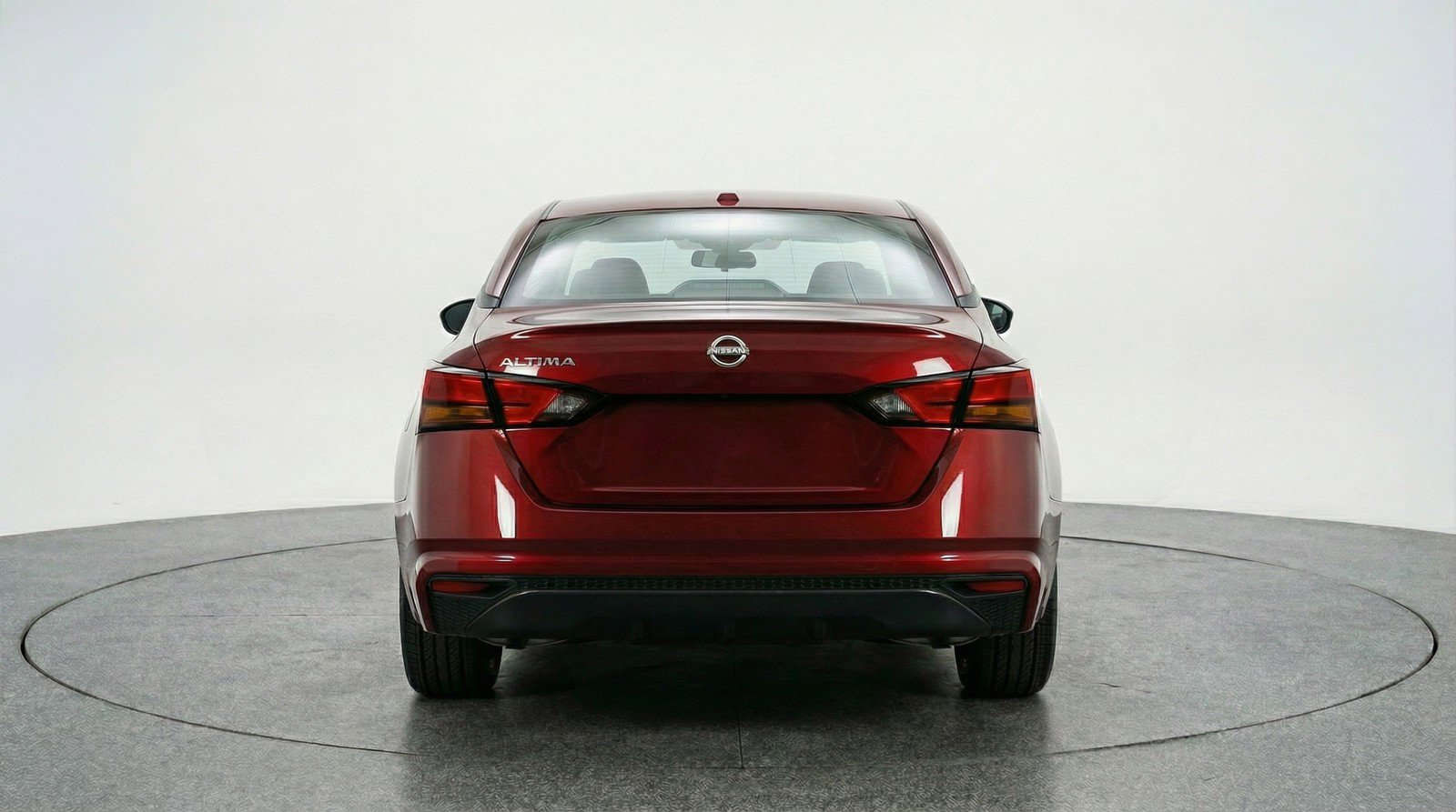 Used 2025 Nissan Altima 2.5 SV image 7