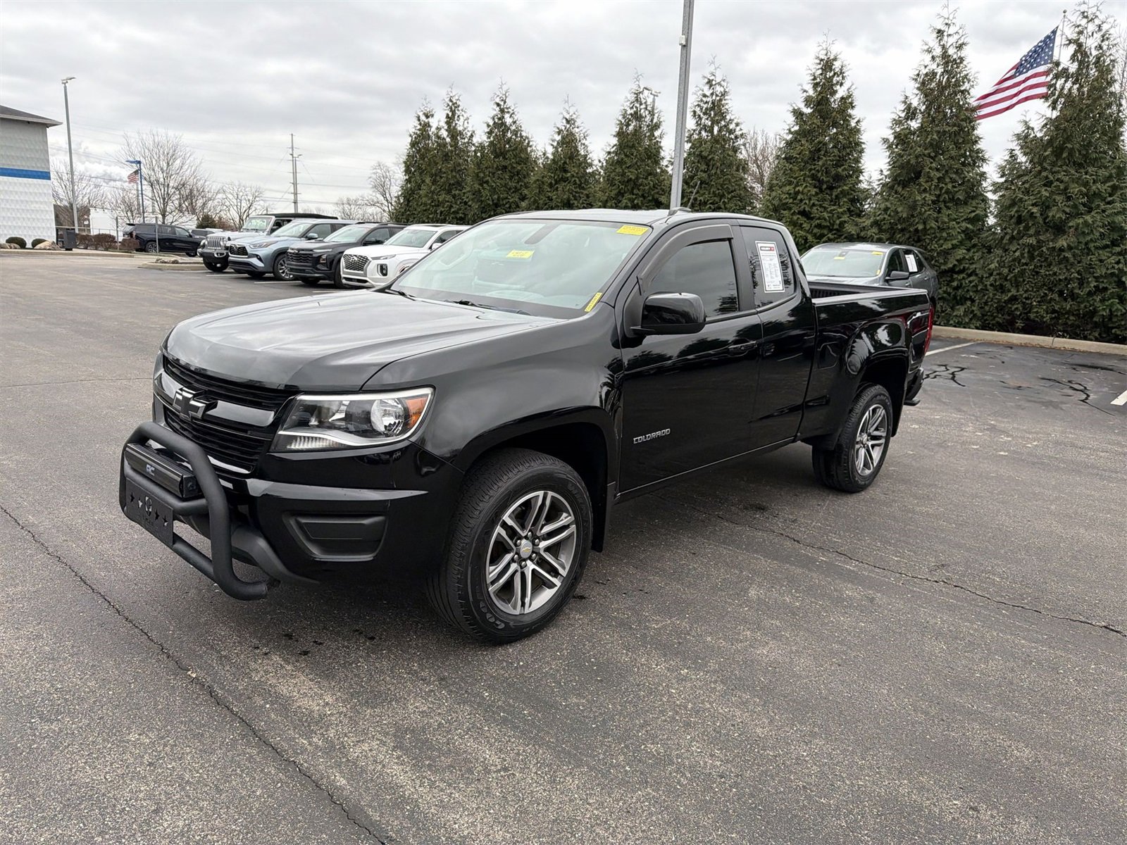 Used 2020 Chevrolet Colorado W/T w/ Custom Special Edition image 4