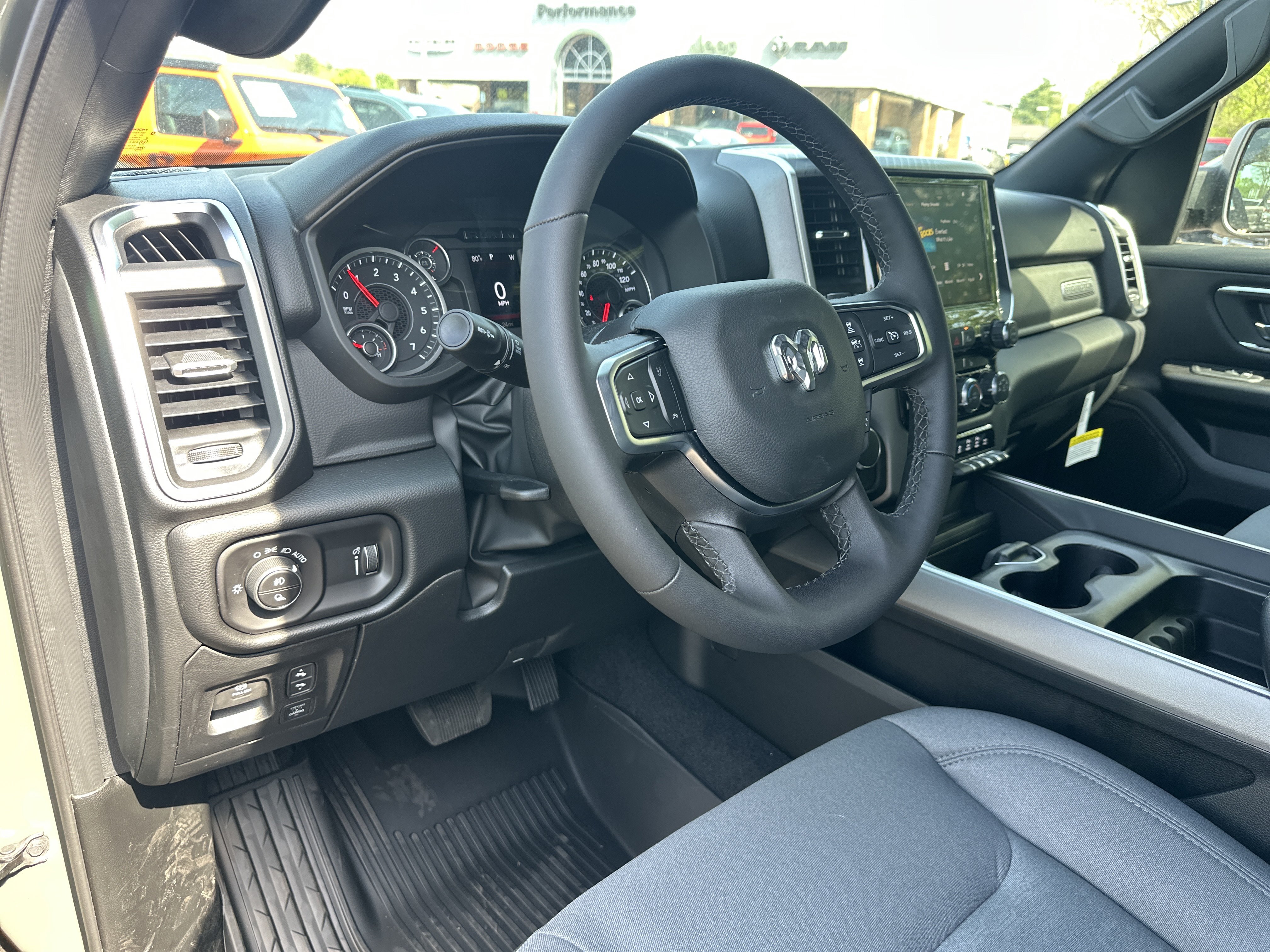 New 2026 RAM 1500 Big Horn AWD/4WD image 31