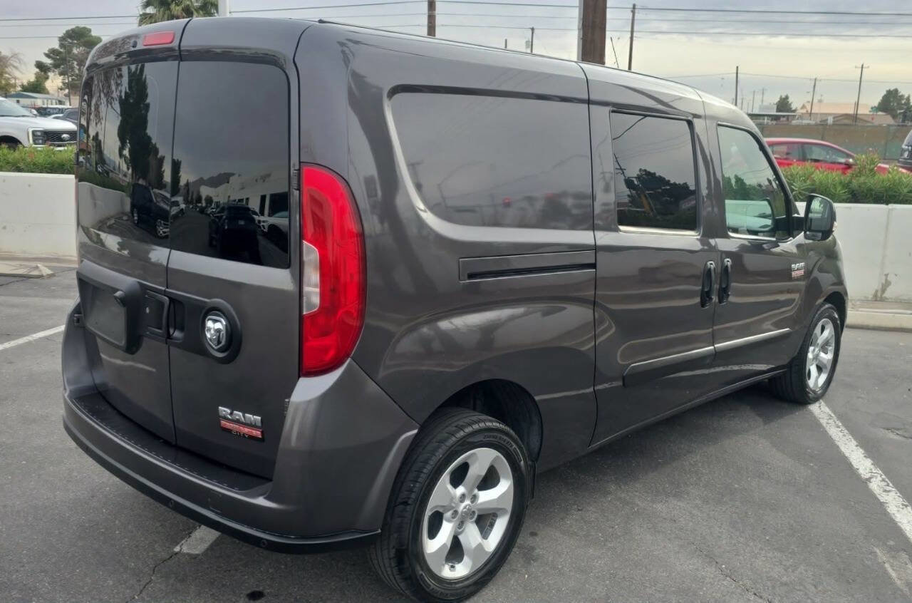 Used 2021 RAM ProMaster City SLT w/ Lights & Wheels Group image 6