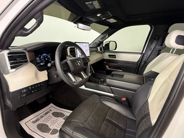 Used 2025 Toyota Sequoia Capstone AWD/4WD image 5