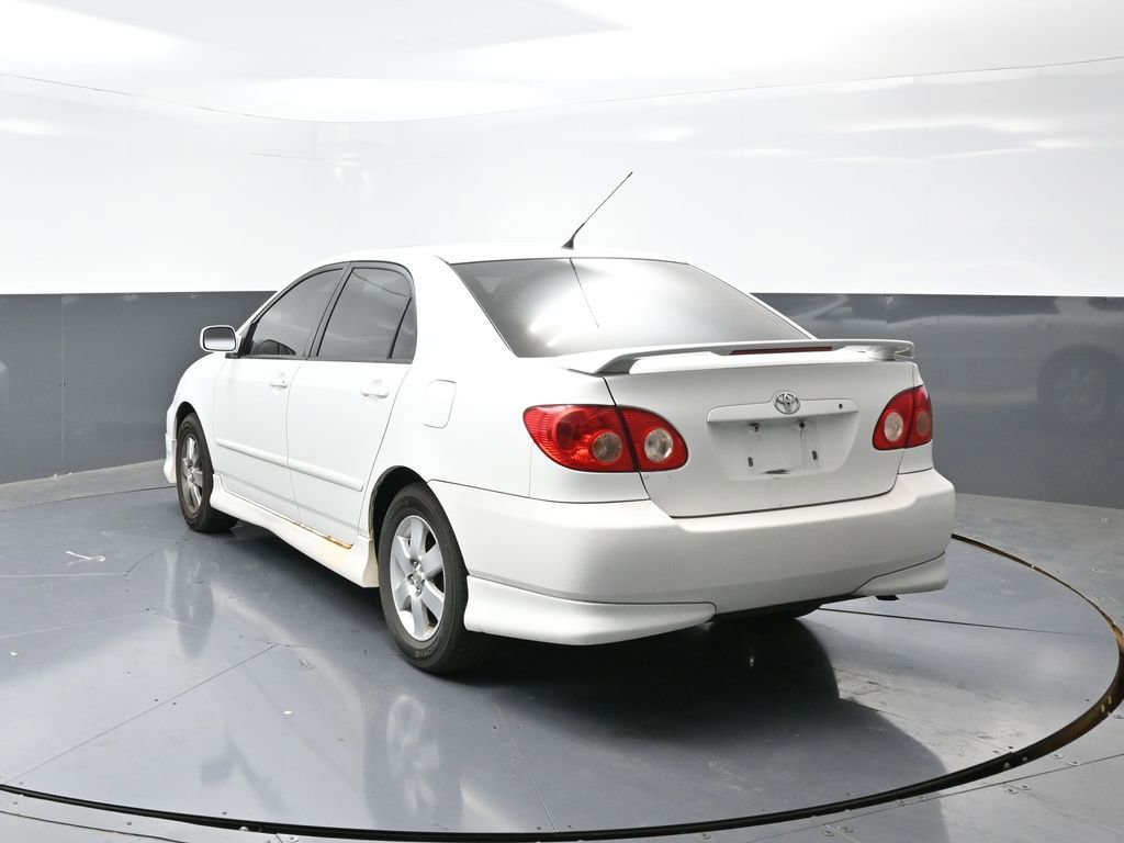 Used 2005 Toyota Corolla CE image 9