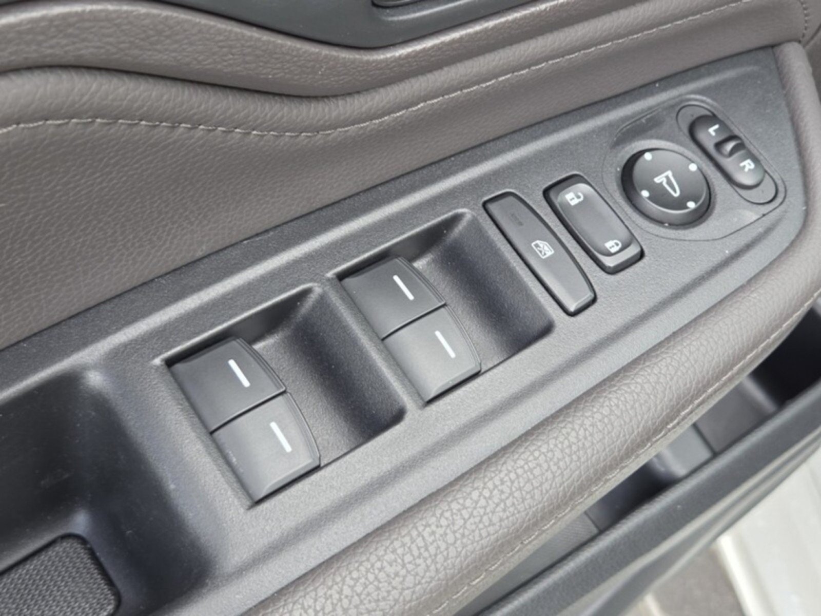 Used 2018 Honda Odyssey Touring image 26