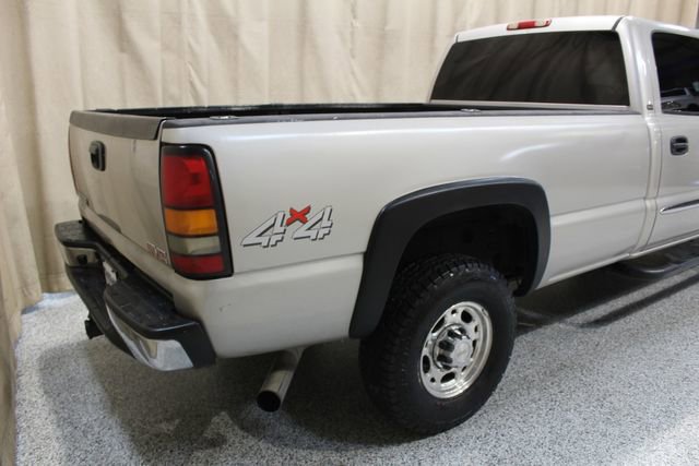 Used 2007 GMC Sierra 2500 SLT w/ Heavy-Duty Power Package image 4