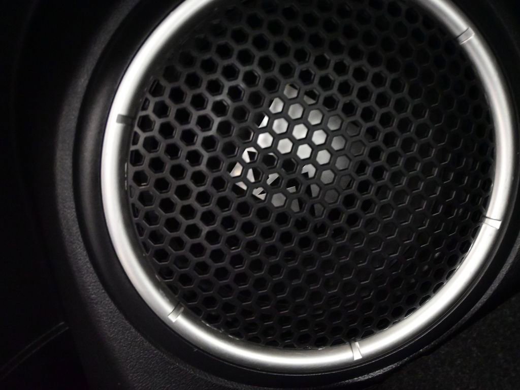 Used 2019 Mitsubishi Outlander SEL image 38