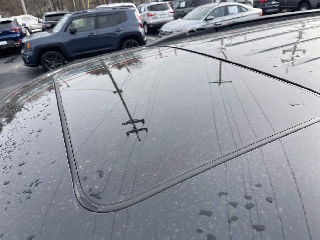 Used 2024 Dodge Durango GT image 10