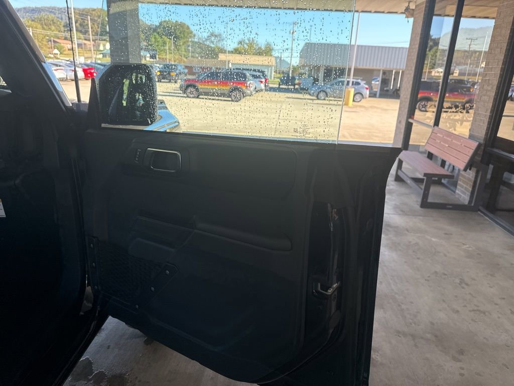 New 2025 Ford Bronco 4-Door w/ Sasquatch Package image 21