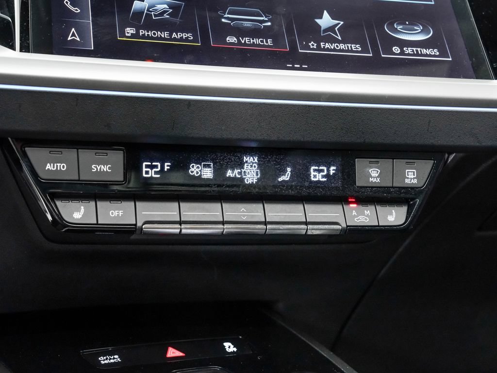 Used 2023 Audi Q4 e-tron Premium Plus RWD image 18