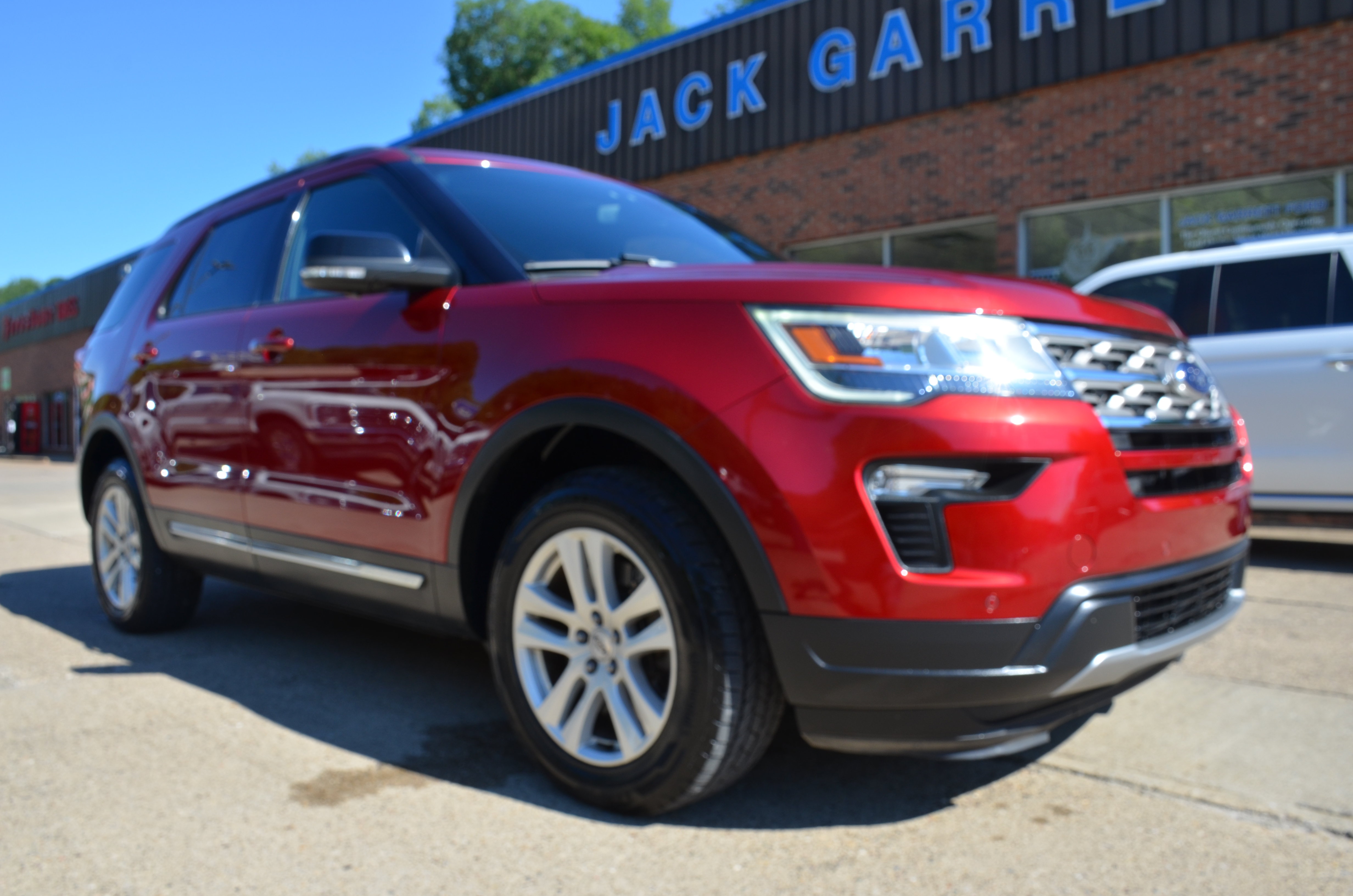 Used 2018 Ford Explorer XLT w/ Equipment Group 201A