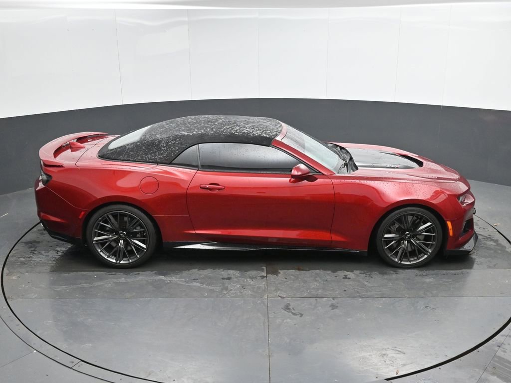 Used 2021 Chevrolet Camaro ZL1 image 36