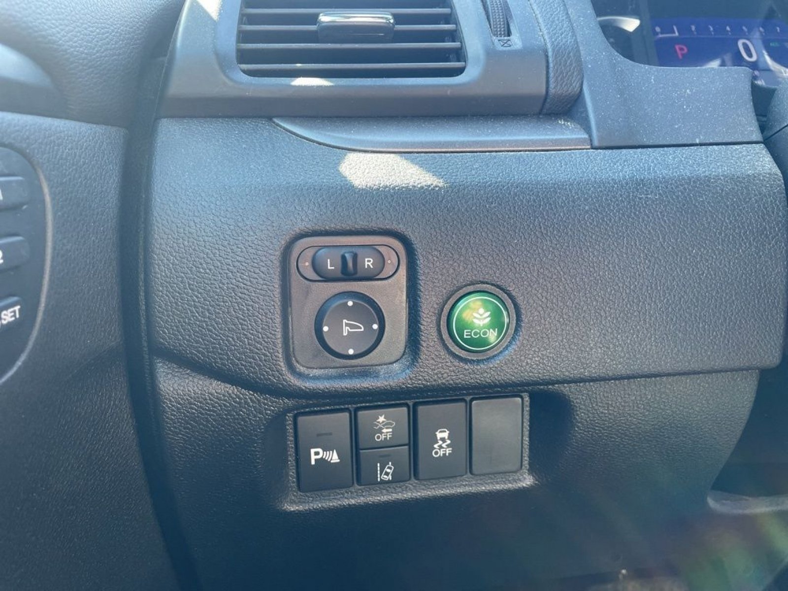 Used 2023 Honda Passport EX-L image 11