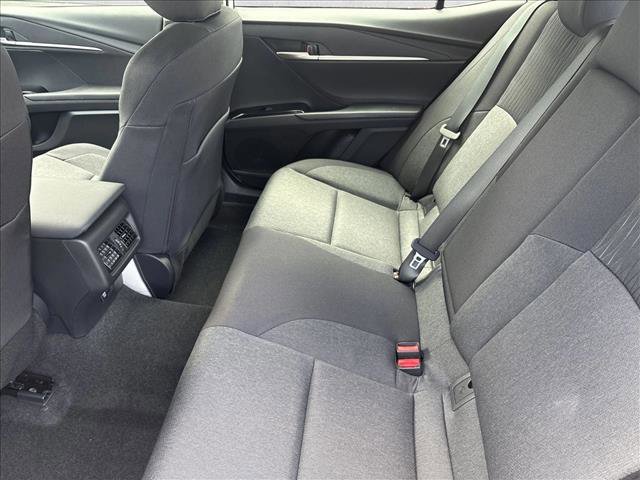 Used 2025 Toyota Camry LE w/ Convenience Package FWD image 16