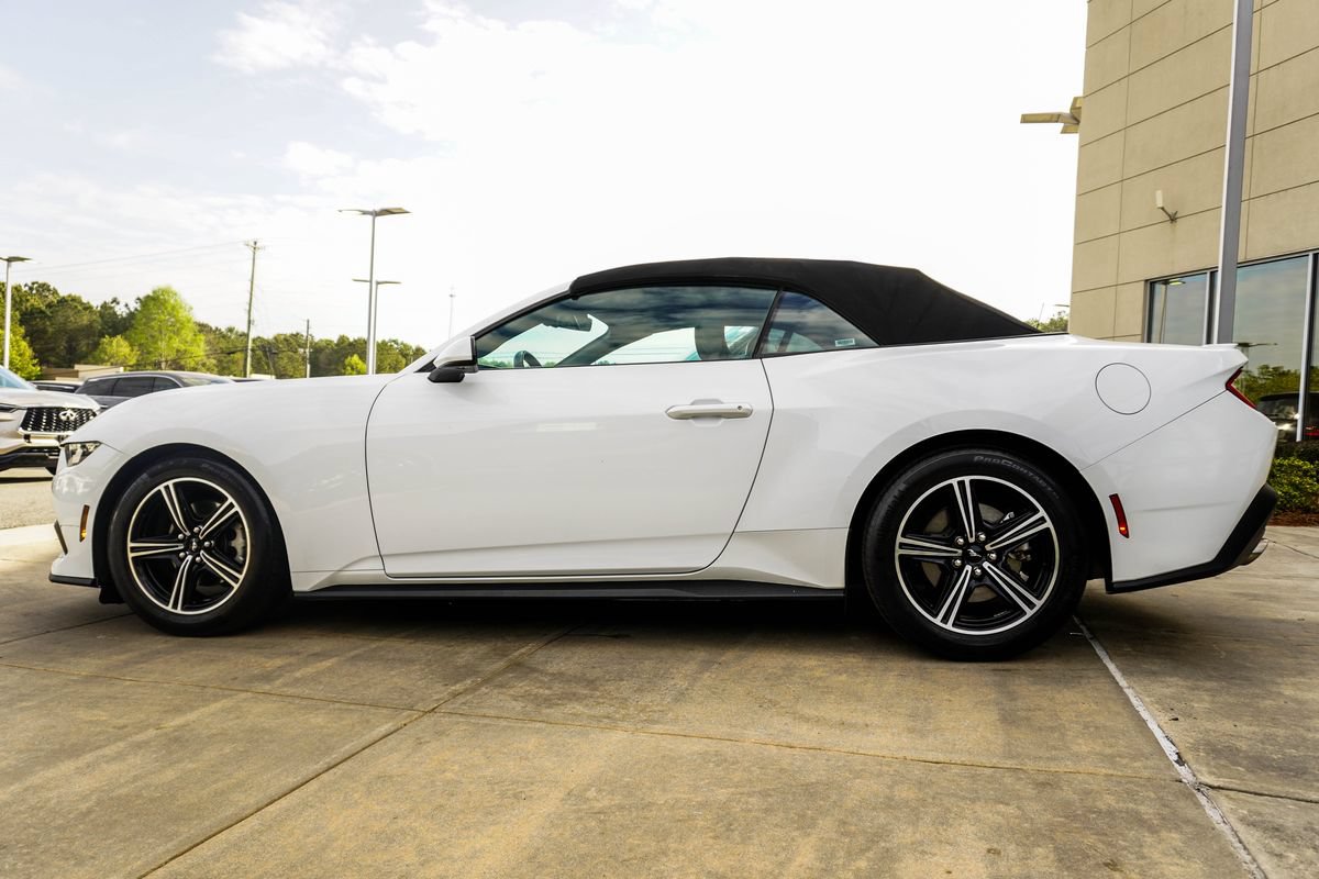 Used 2024 Ford Mustang Premium RWD image 9