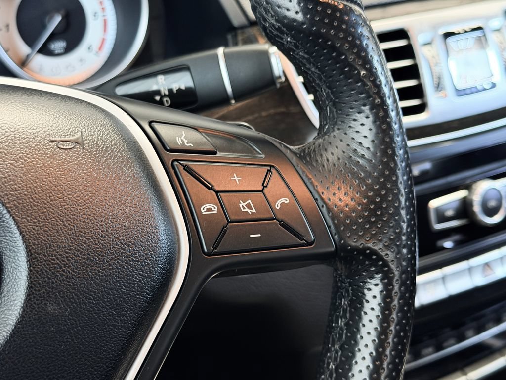 Used 2015 Mercedes-Benz E 250 BlueTEC Sedan image 15
