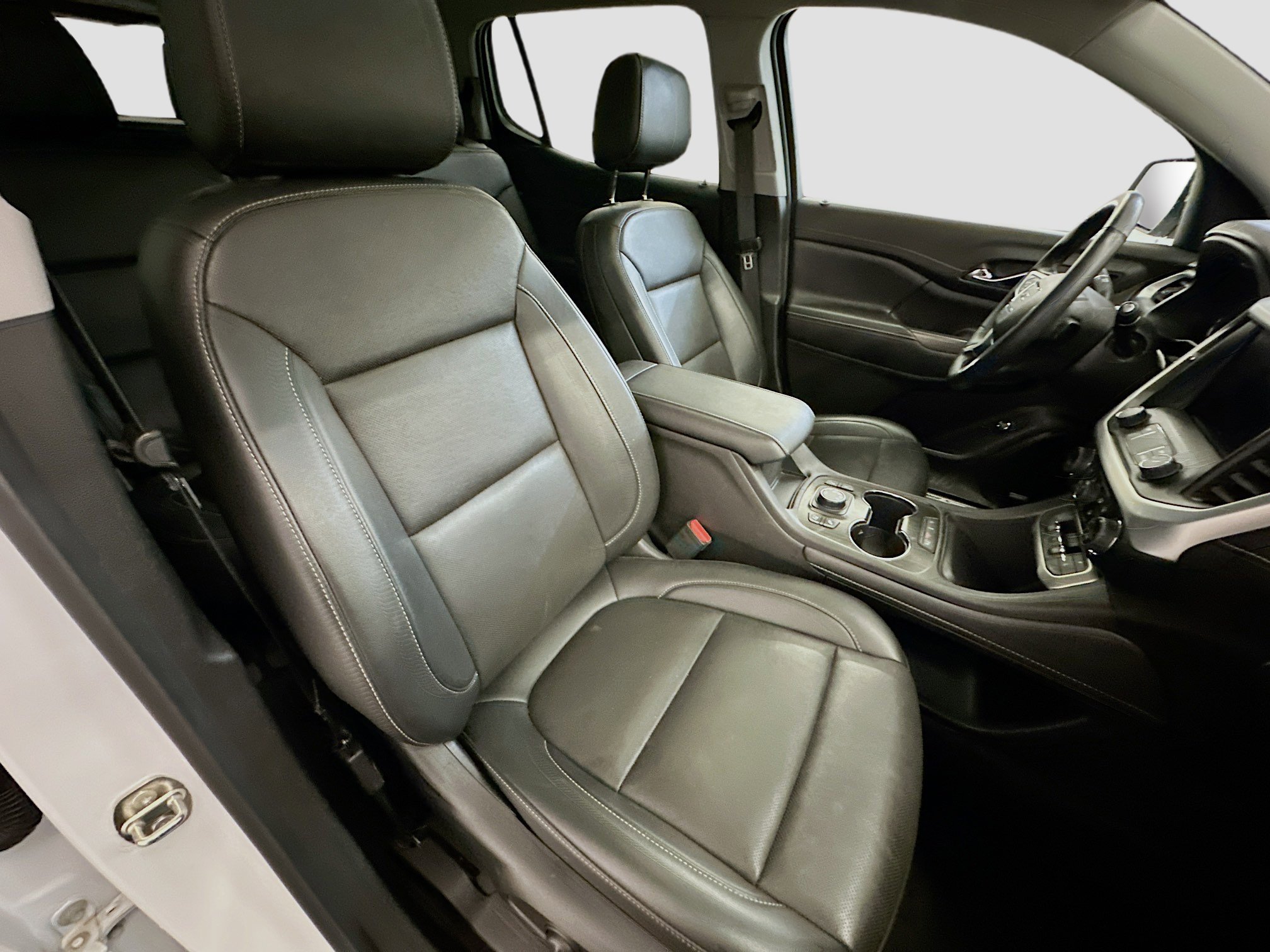 Used 2023 GMC Acadia SLT w/ Technology Package image 35