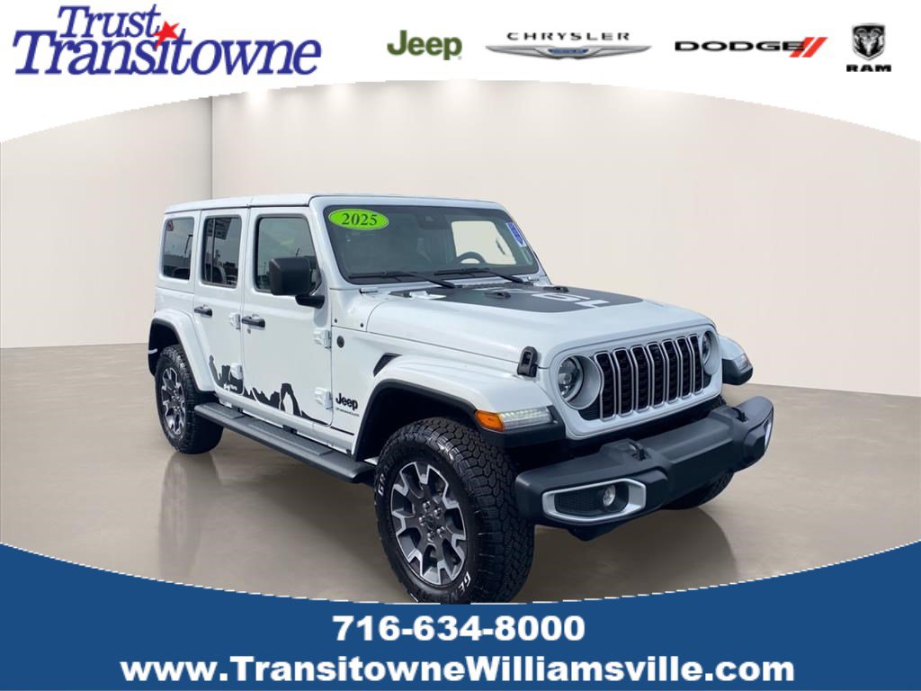 Used 2025 Jeep Wrangler Unlimited Sahara w/ Dual Top Group AWD/4WD image 1