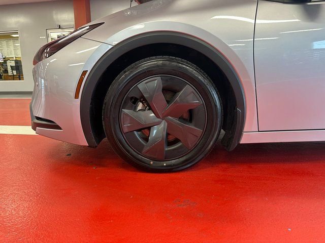 Used 2024 Toyota Prius Prime SE image 28