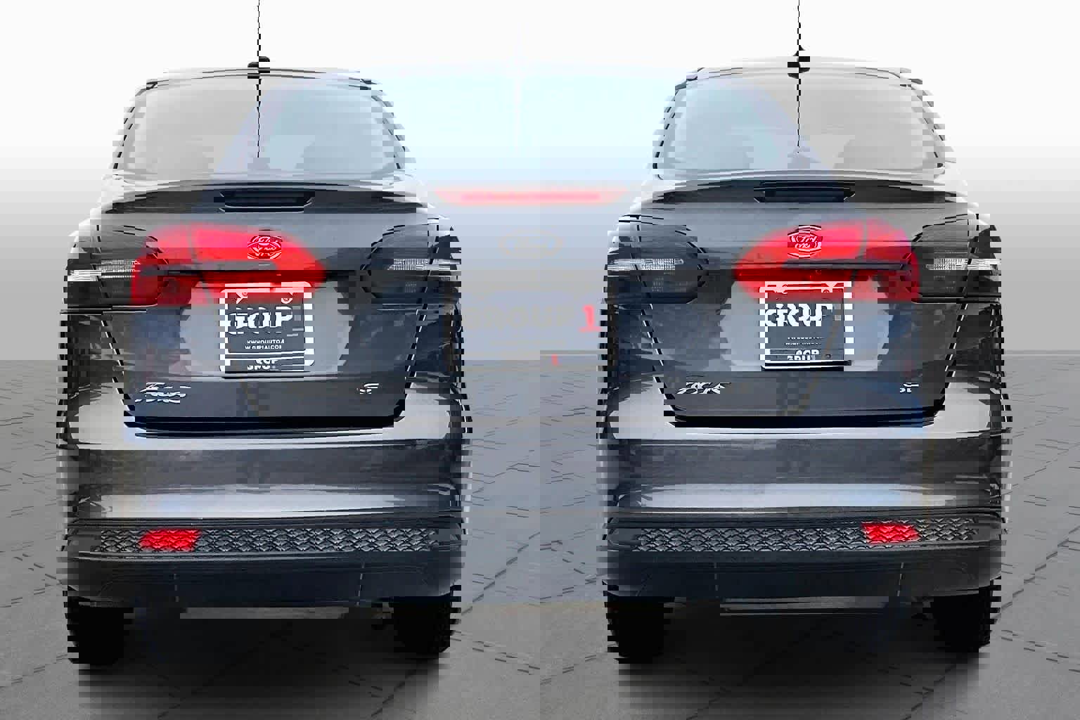 Used 2017 Ford Focus SE image 5