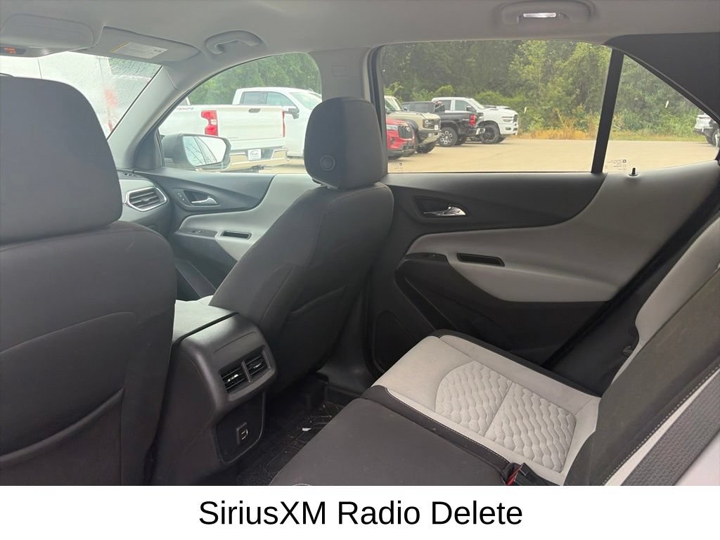 Used 2021 Chevrolet Equinox LS w/ LS Convenience Package AWD/4WD image 12