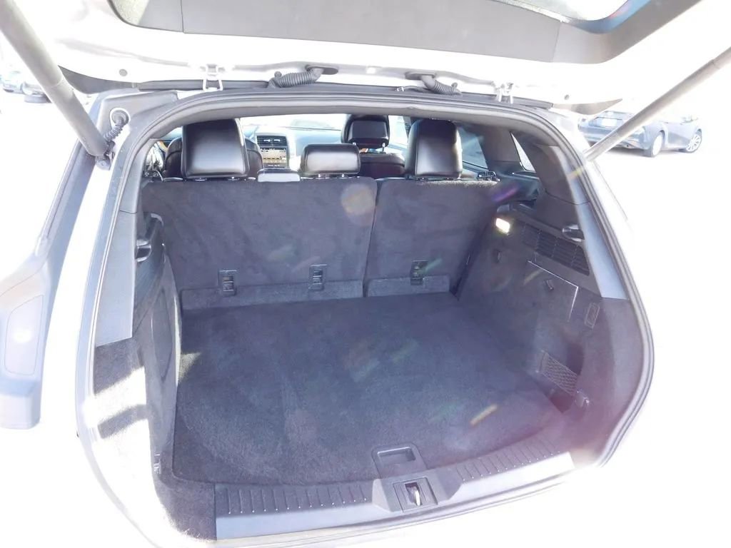 Used 2018 Lincoln MKC Reserve w/ Lincoln MKC Climate Package image 8