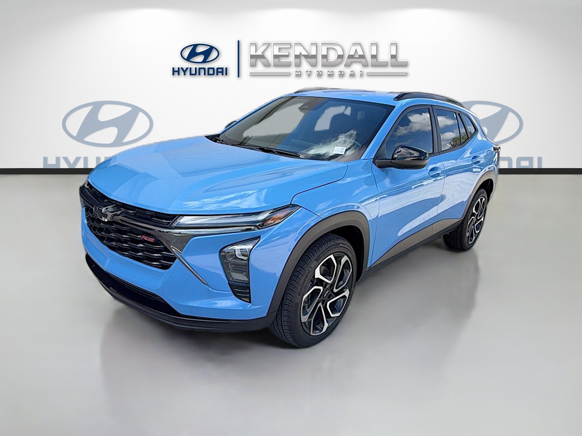 Used 2024 Chevrolet Trax RS FWD image 3