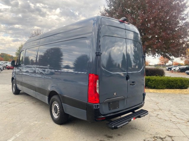 Used 2019 Mercedes-Benz Sprinter 170 image 3