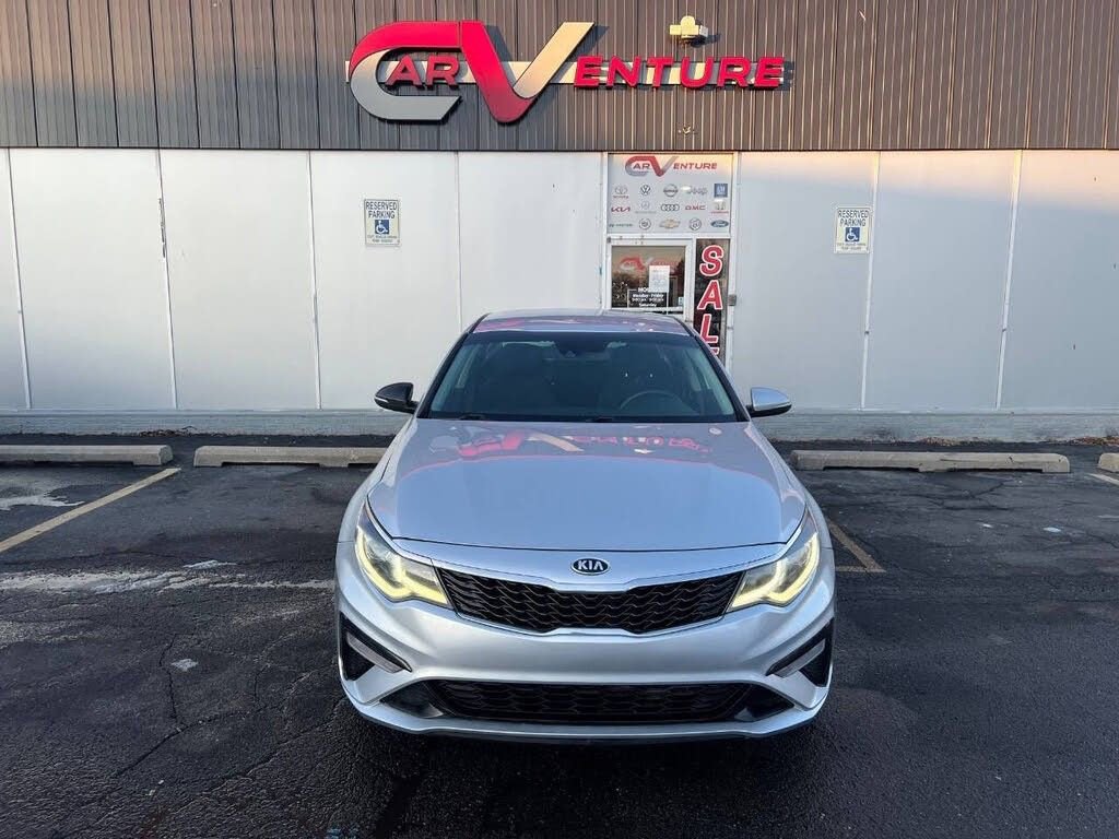 Used 2020 Kia Optima LX image 9