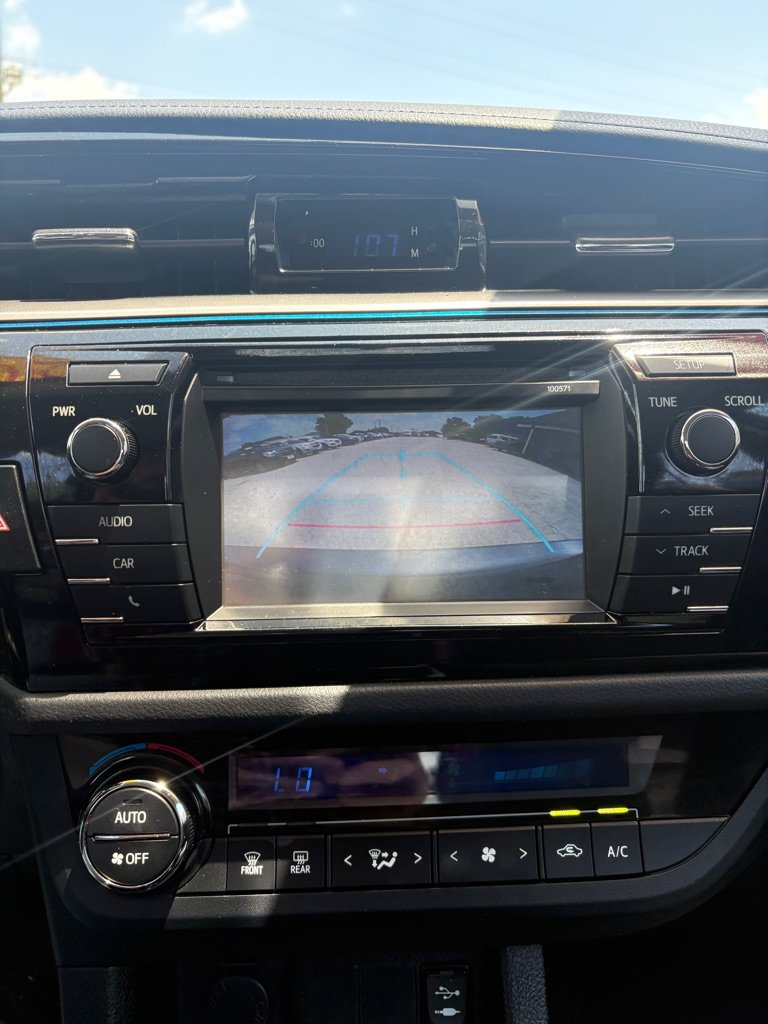 Used 2016 Toyota Corolla S FWD image 19