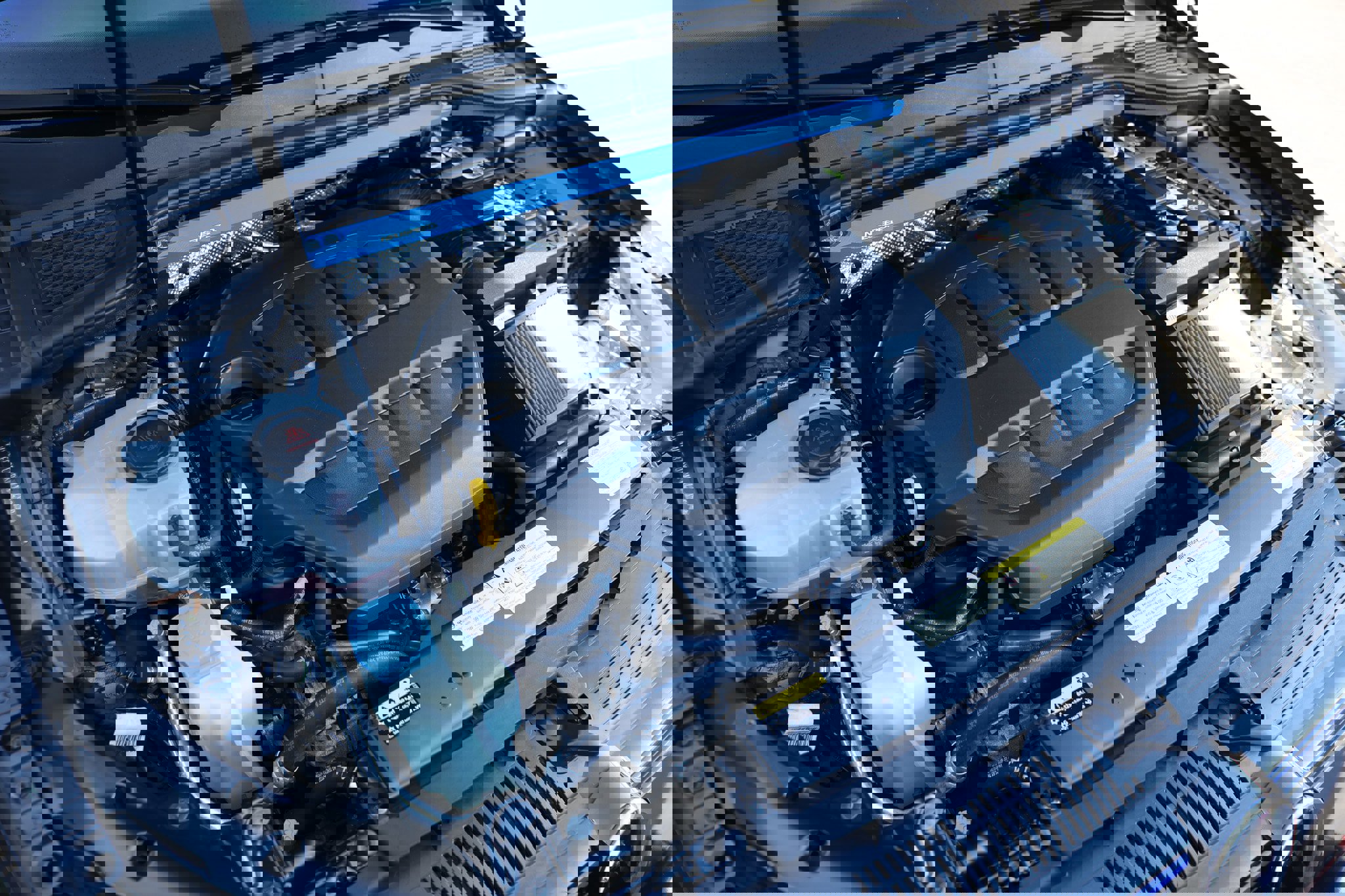 Used 2023 Volkswagen Golf R image 44