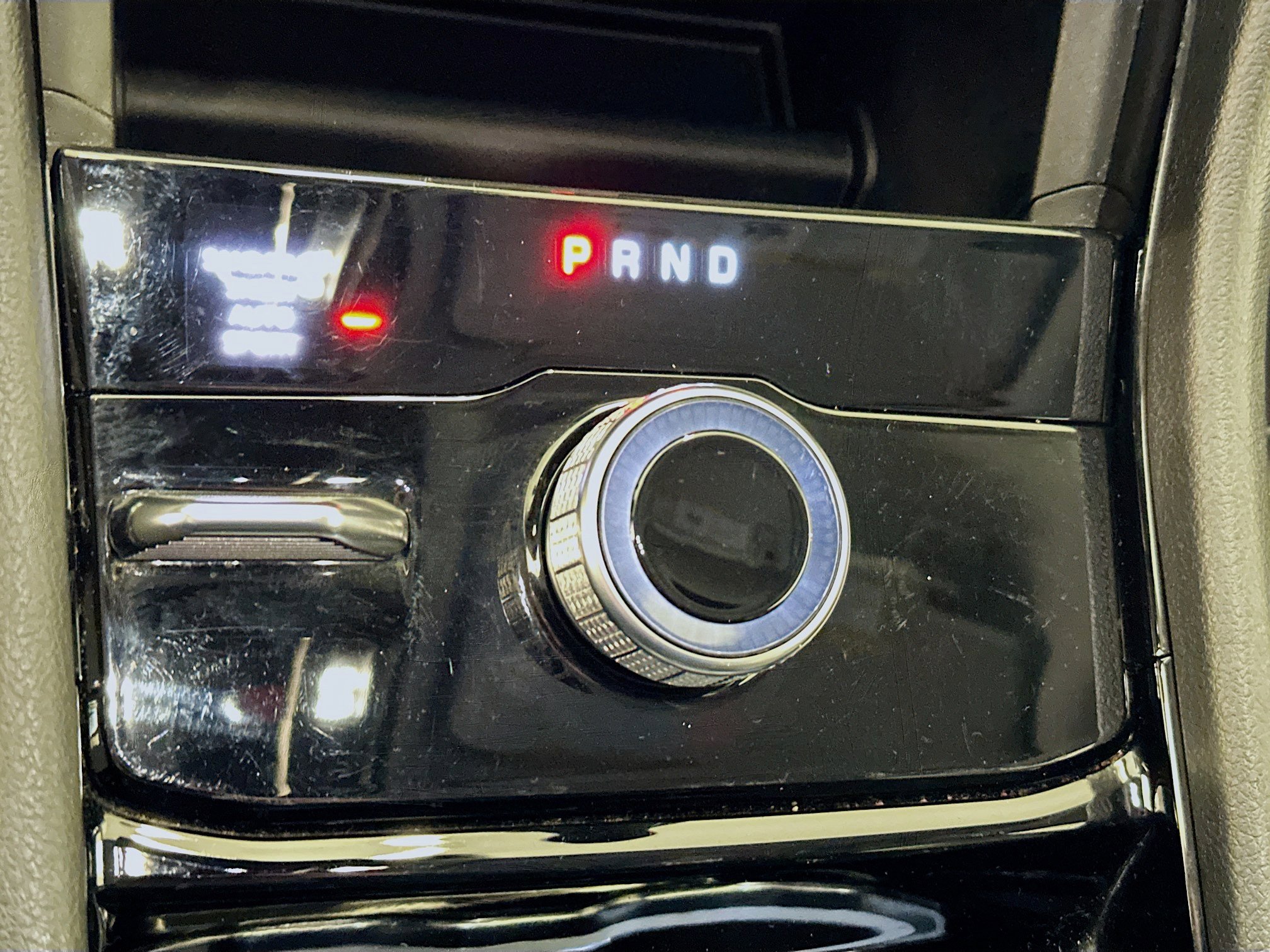 Used 2023 Jeep Grand Cherokee L Limited image 25