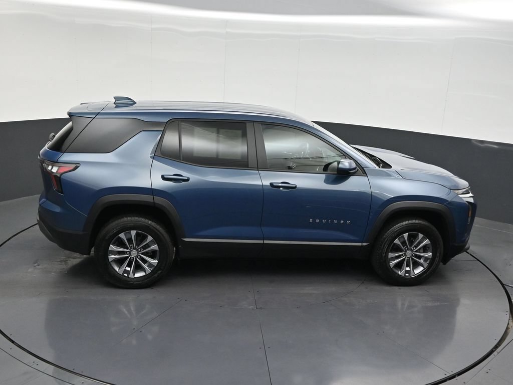 Used 2025 Chevrolet Equinox LT FWD image 20
