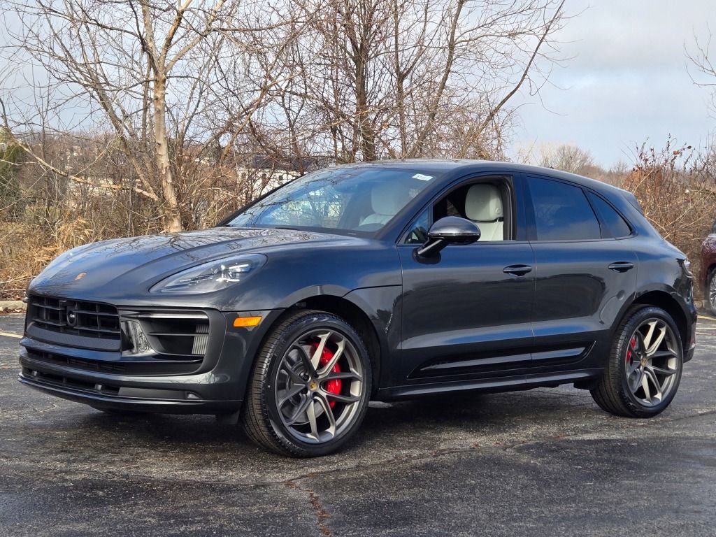 New 2026 Porsche Macan GTS image 39